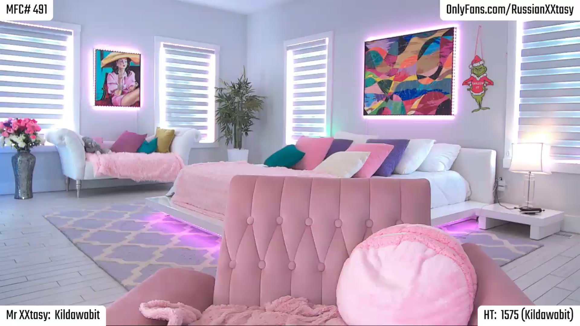 Gallery image thumbnail from RenyXXtasy's myfreecams stream on, 05/30/2026, 21:00 image 8 of 20