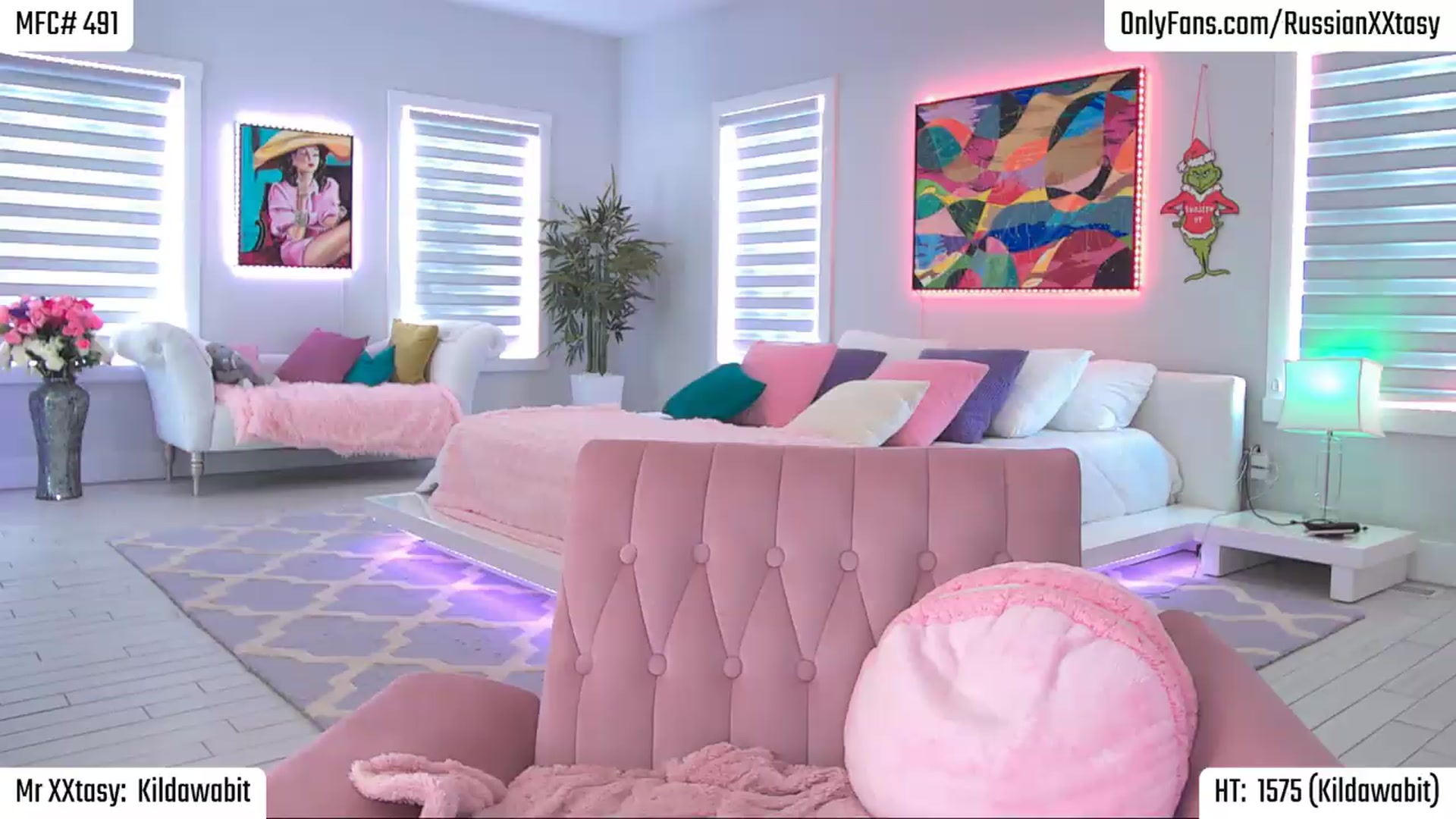 Gallery image thumbnail from RenyXXtasy's myfreecams stream on, 05/30/2026, 21:00 image 7 of 20