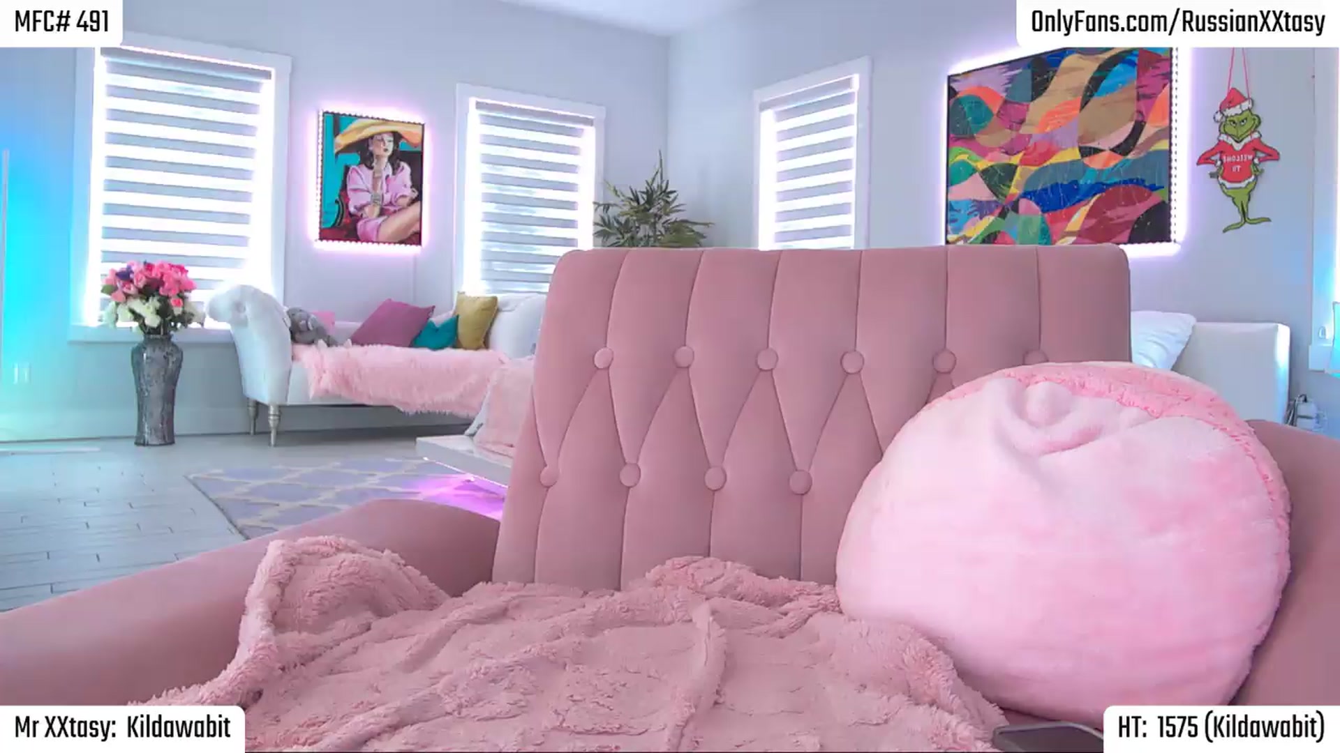 Gallery image thumbnail from RenyXXtasy's myfreecams stream on, 05/30/2026, 21:00 image 3 of 20