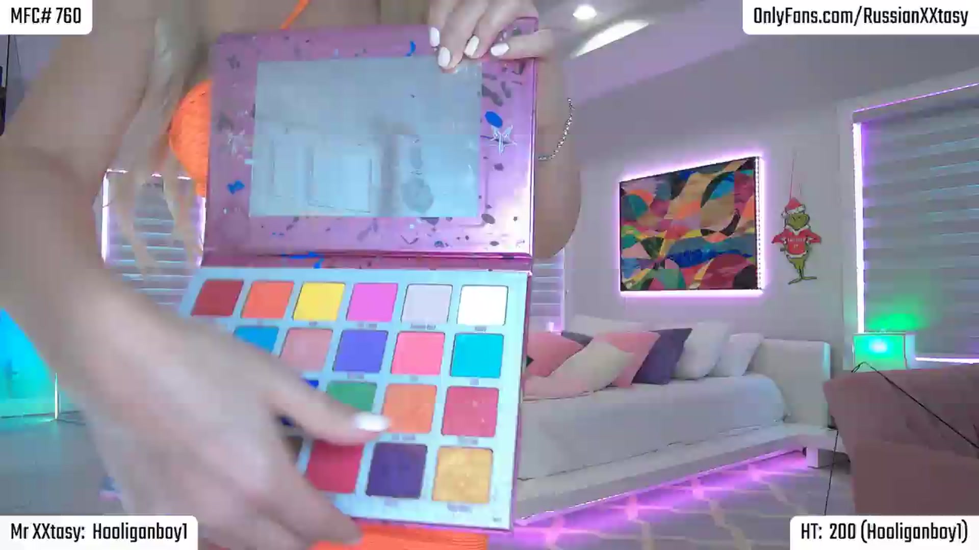 Gallery image thumbnail from RenyXXtasy's myfreecams stream on, 08/07/2026, 21:55 image 6 of 20