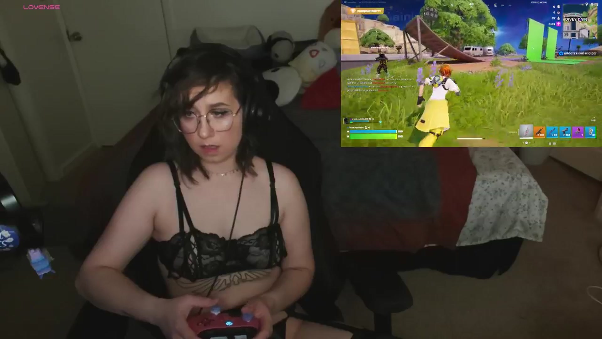 Gallery image thumbnail from ReuxDolph's myfreecams stream on, 02/23/2026, 08:52 image 14 of 20