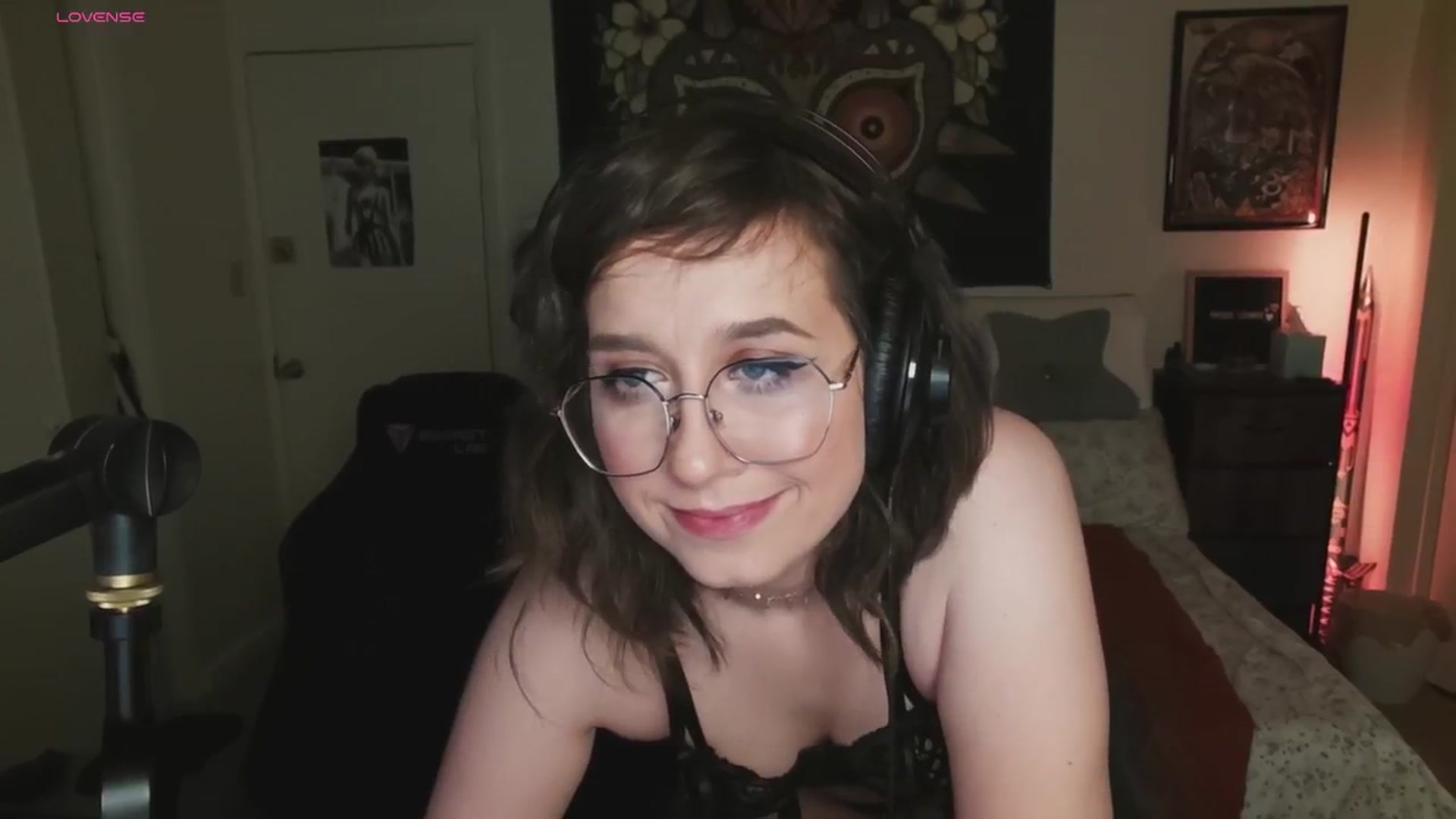 Gallery image thumbnail from ReuxDolph's myfreecams stream on, 02/23/2026, 08:52 image 7 of 20