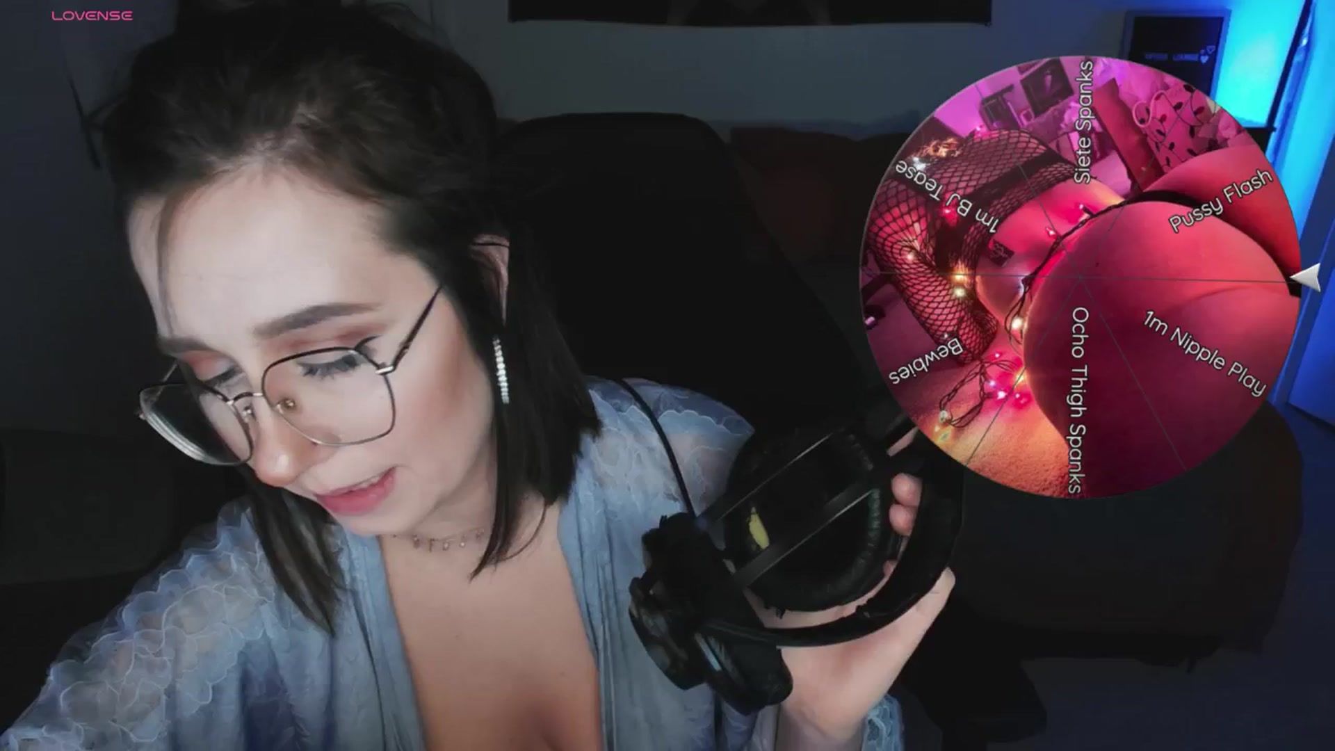 Gallery image thumbnail from ReuxDolph's myfreecams stream on, 02/26/2026, 12:08 image 5 of 20