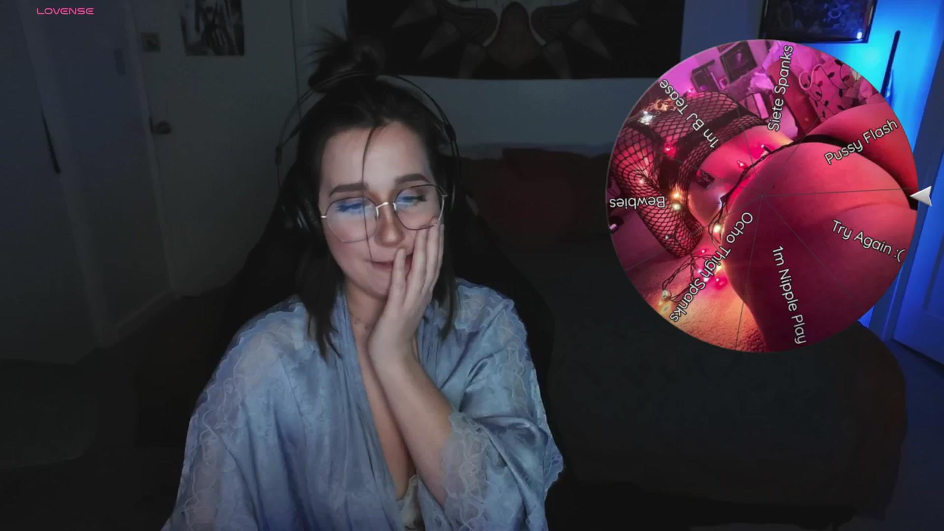 Gallery image thumbnail from ReuxDolph's myfreecams stream on, 02/26/2026, 12:08 image 3 of 20