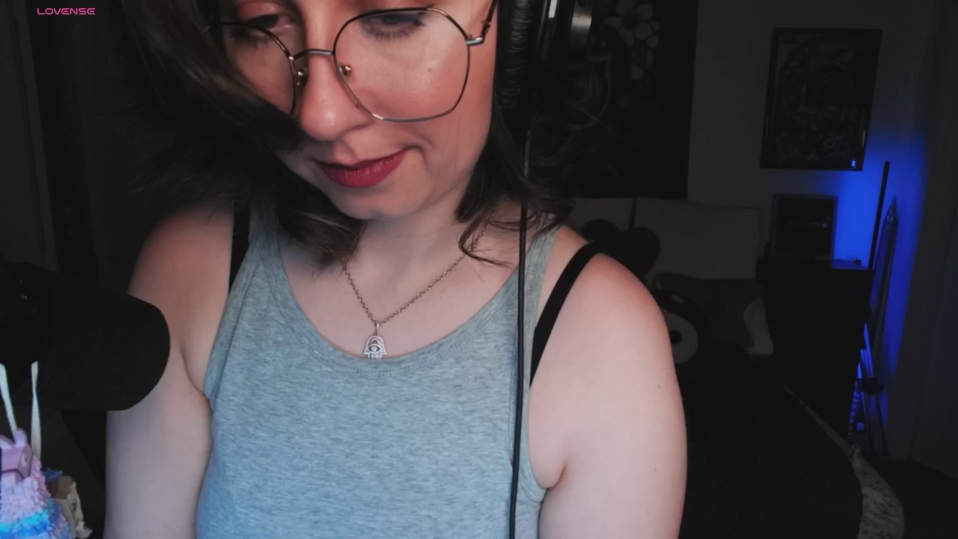 Gallery image thumbnail from ReuxDolph's myfreecams stream on, 03/05/2026, 14:51 image 9 of 20