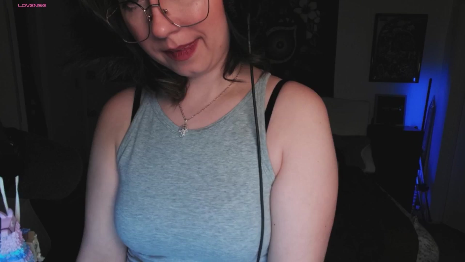 Gallery image thumbnail from ReuxDolph's myfreecams stream on, 03/05/2026, 14:51 image 8 of 20