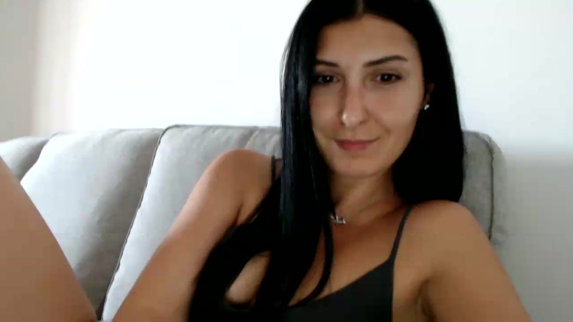 Gallery image thumbnail from ReyInna's myfreecams stream on, 06/19/2026, 11:03 image 20 of 20