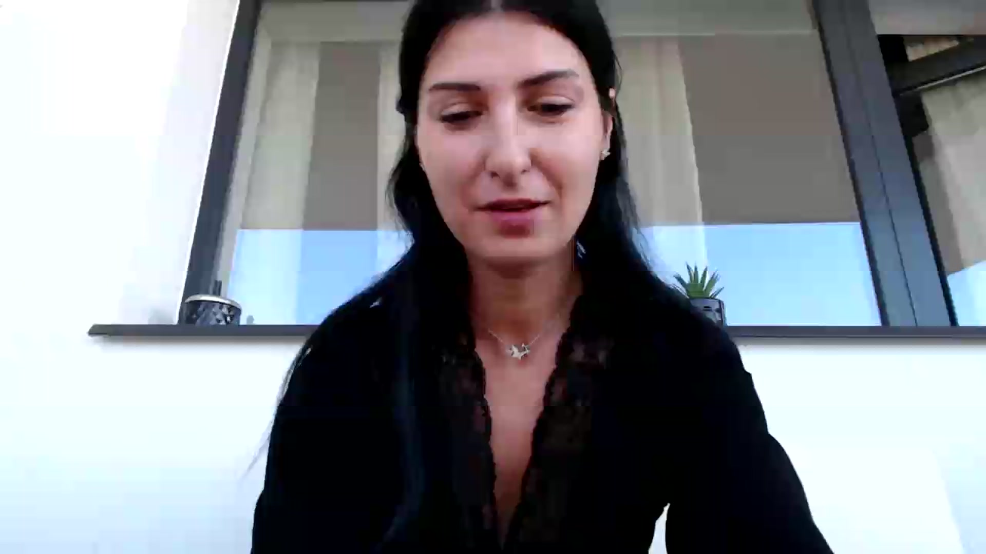 Gallery image thumbnail from ReyInna's myfreecams stream on, 06/21/2026, 06:47 image 1 of 20