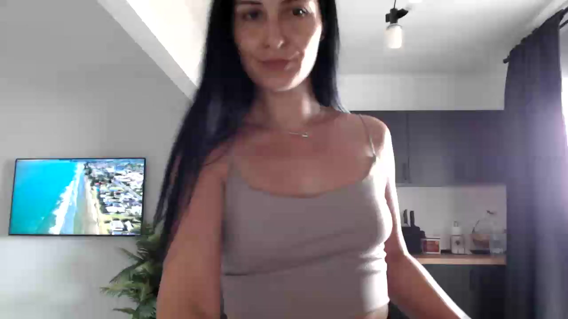 Gallery image thumbnail from ReyInna's myfreecams stream on, 06/23/2026, 09:46 image 16 of 20