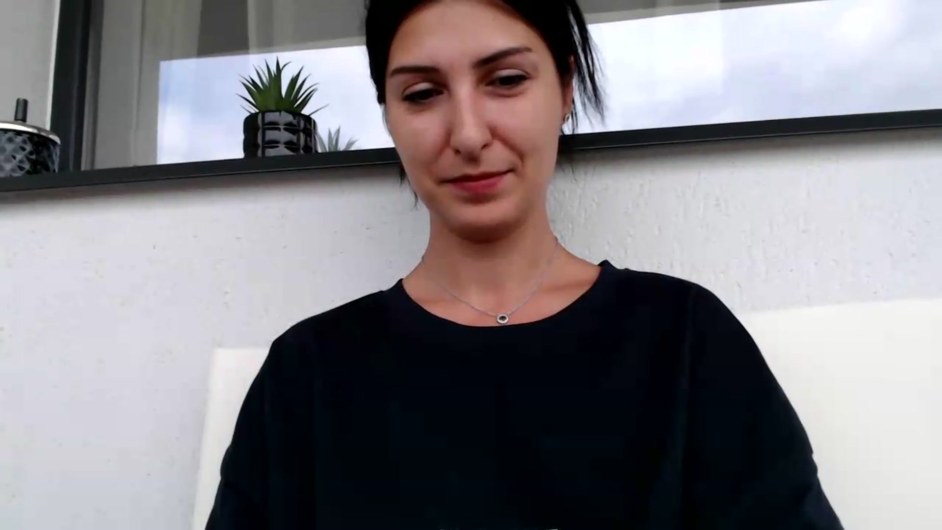 Gallery image thumbnail from ReyInna's myfreecams stream on, 06/24/2026, 08:19 image 14 of 20