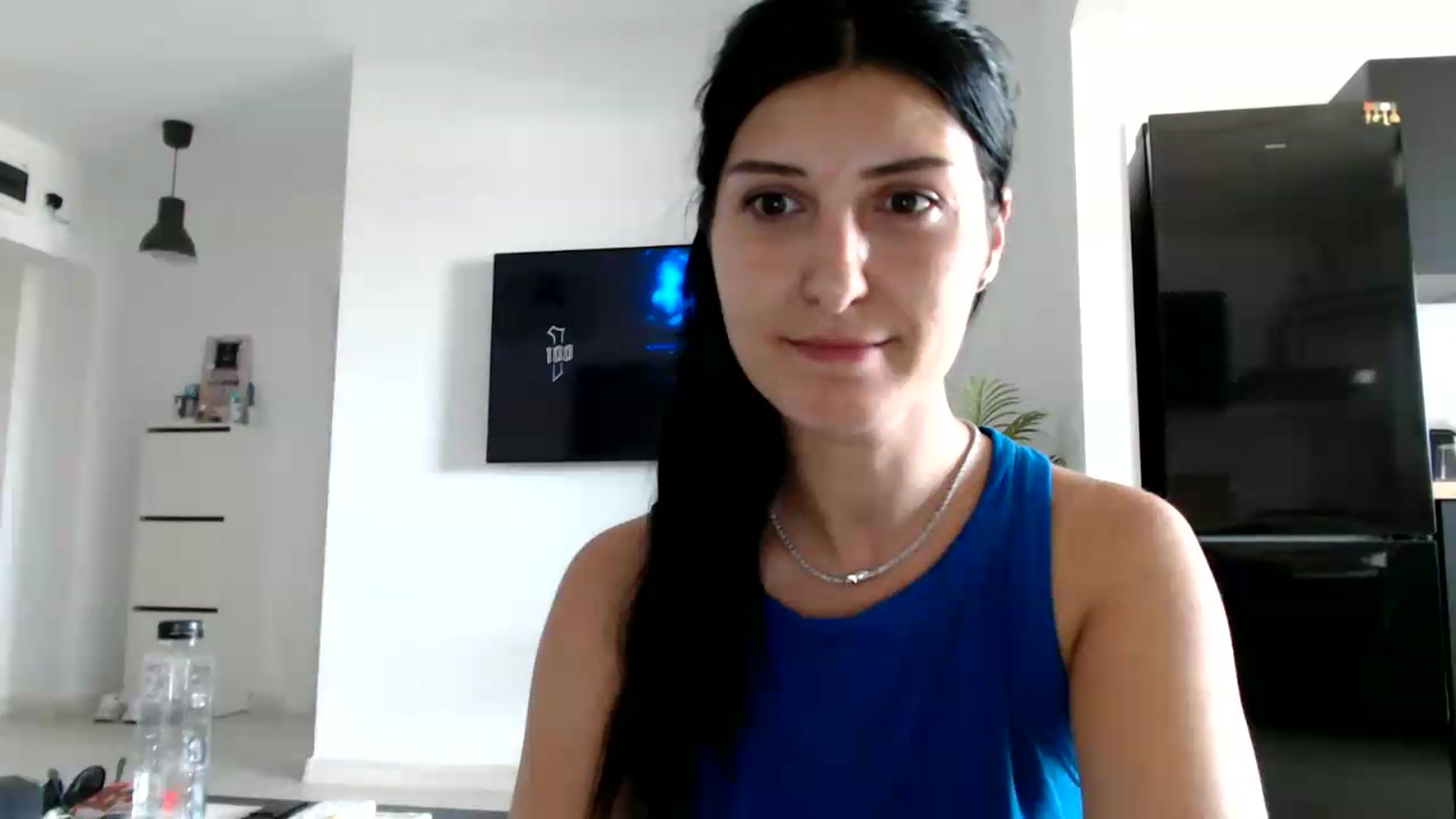 Gallery image thumbnail from ReyInna's myfreecams stream on, 06/27/2026, 10:41 image 17 of 20