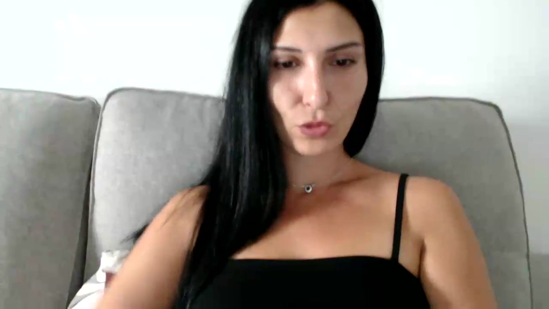 Gallery image thumbnail from ReyInna's myfreecams stream on, 07/03/2026, 13:37 image 19 of 20