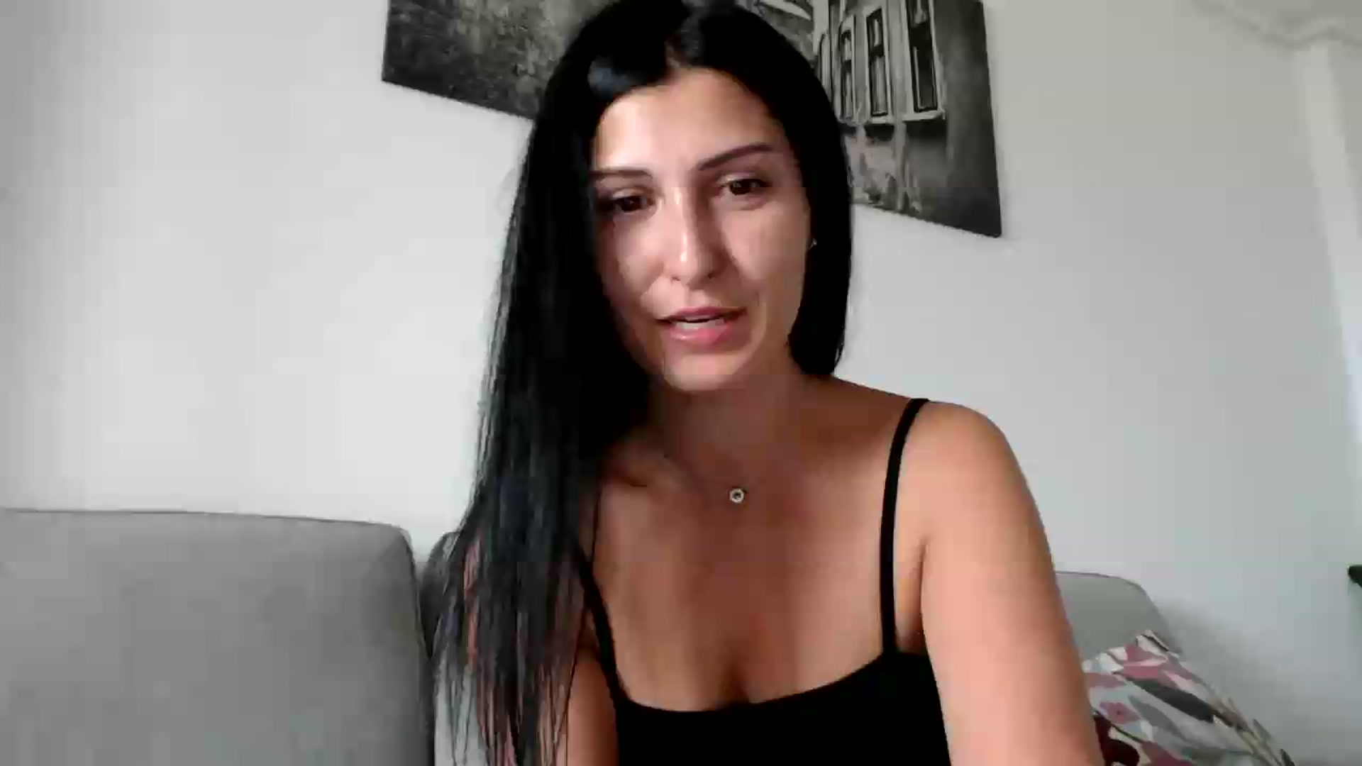 Gallery image thumbnail from ReyInna's myfreecams stream on, 07/03/2026, 13:37 image 11 of 20