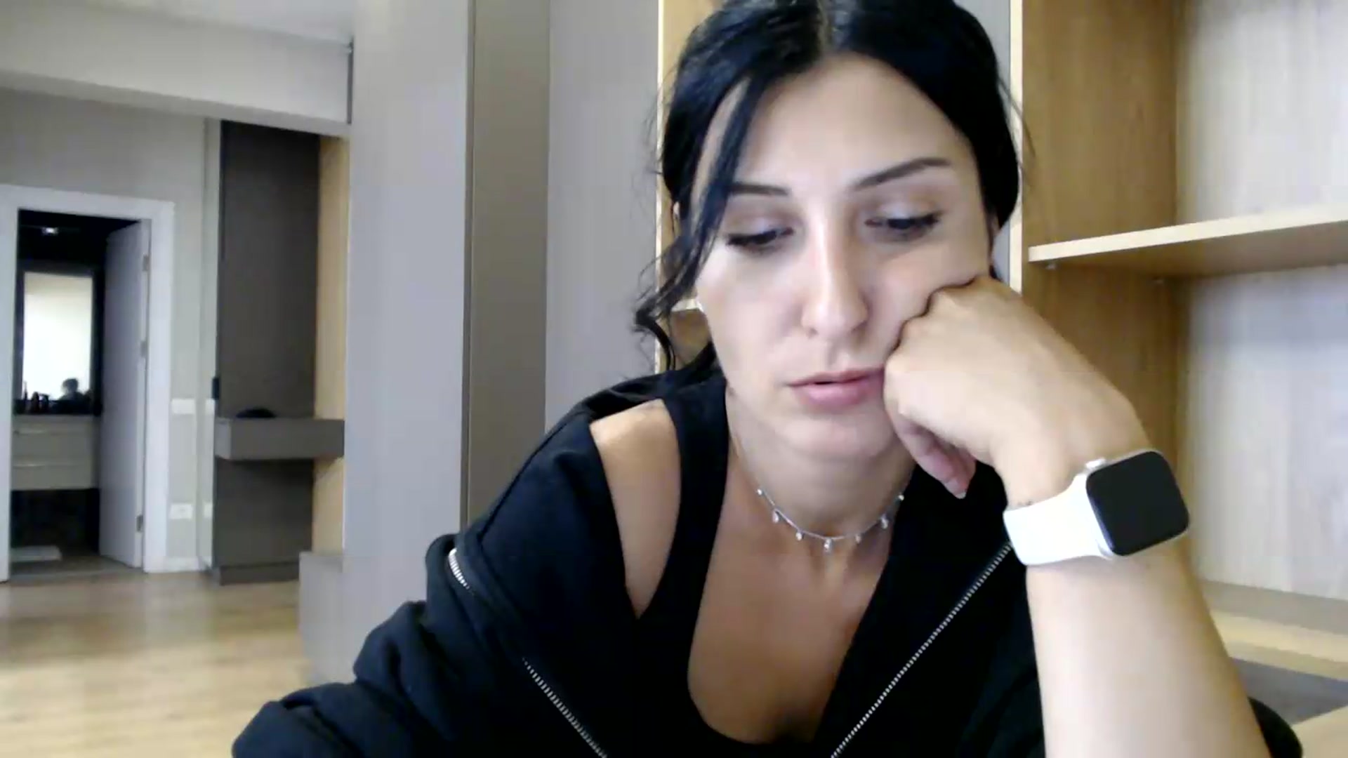 Gallery image thumbnail from ReyInna's myfreecams stream on, 07/09/2026, 15:43 image 7 of 20