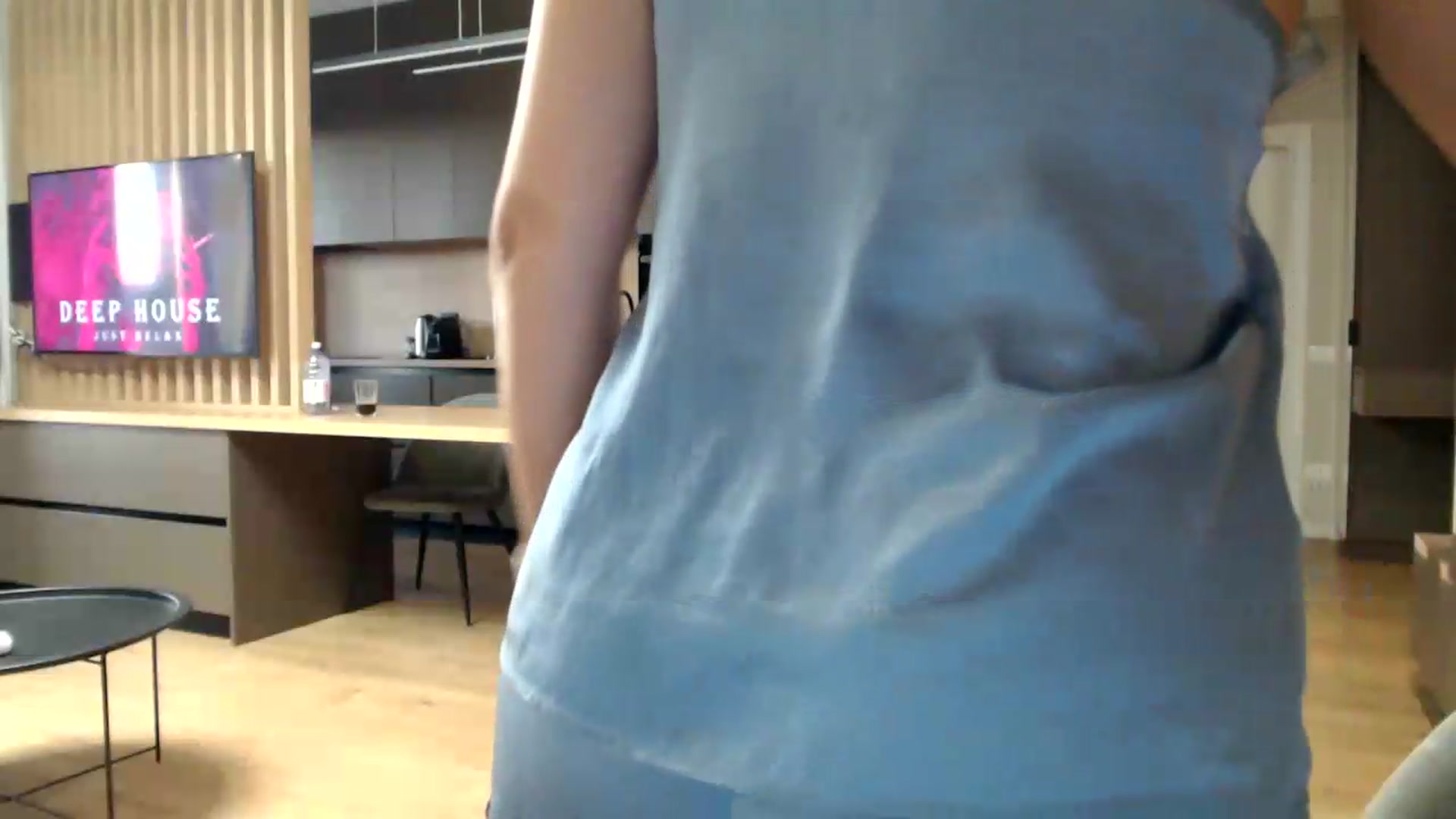 Gallery image thumbnail from ReyInna's myfreecams stream on, 07/09/2026, 19:08 image 4 of 20