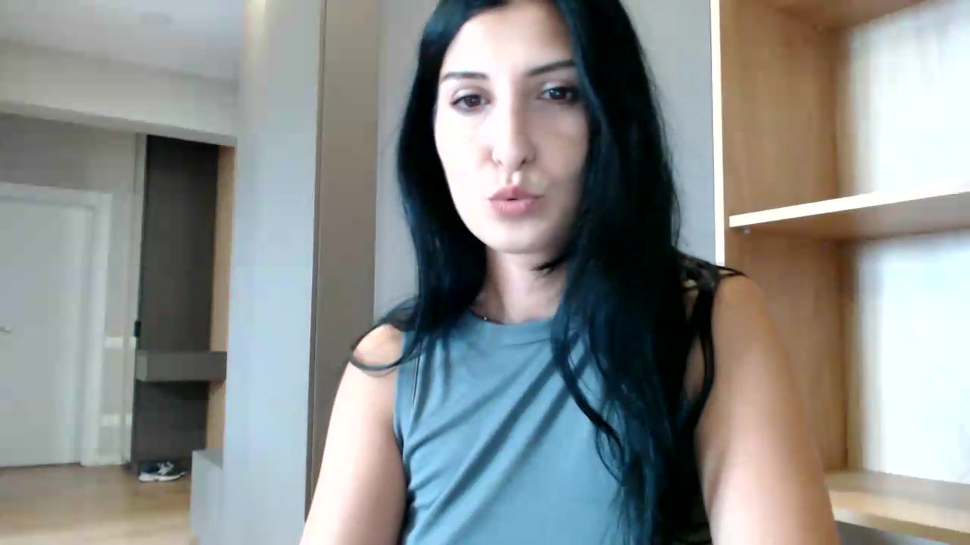 Gallery image thumbnail from ReyInna's myfreecams stream on, 07/10/2026, 11:39 image 19 of 20