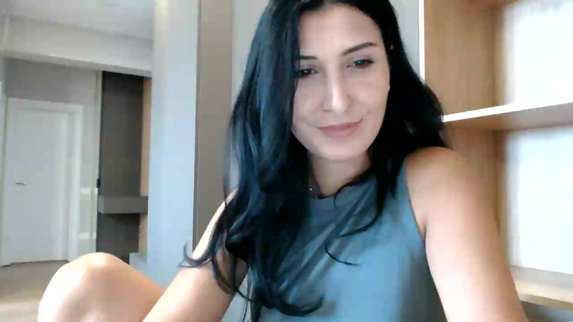 Gallery image thumbnail from ReyInna's myfreecams stream on, 07/10/2026, 11:39 image 3 of 20