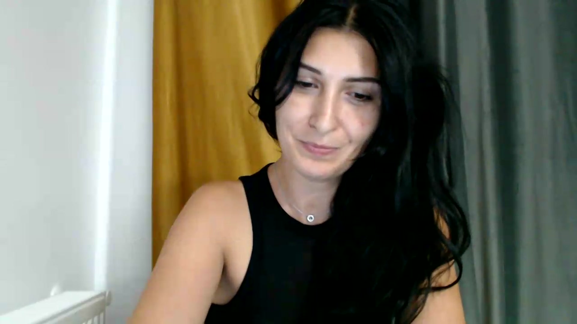 Gallery image thumbnail from ReyInna's myfreecams stream on, 07/17/2026, 19:13 image 16 of 20