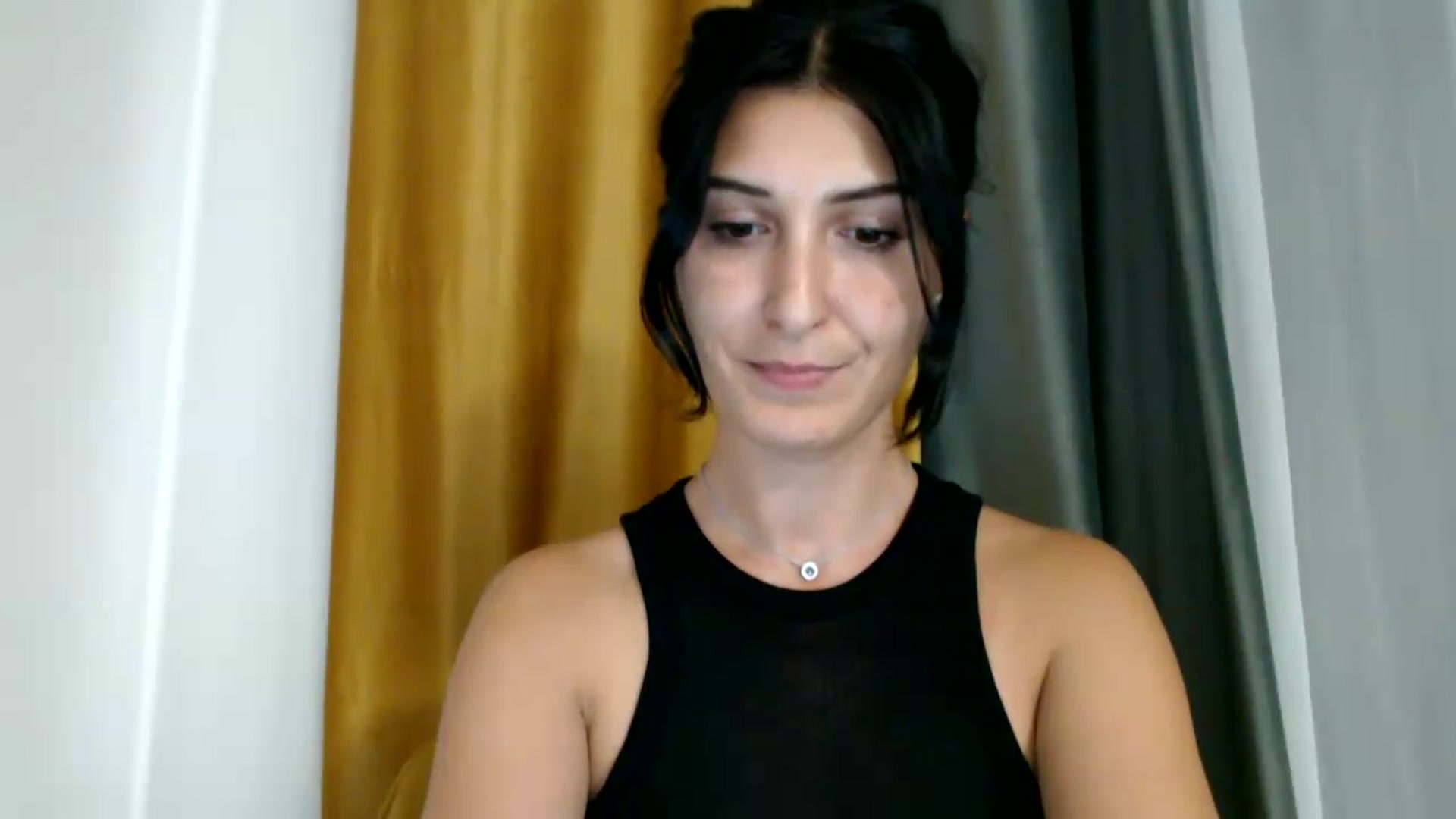 Gallery image thumbnail from ReyInna's myfreecams stream on, 07/17/2026, 19:13 image 20 of 20
