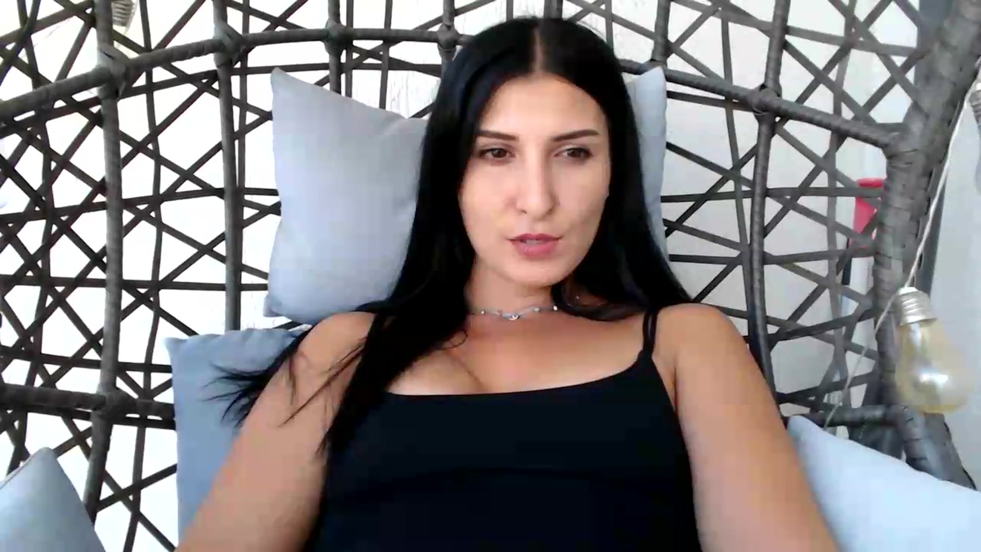 Gallery image thumbnail from ReyInna's myfreecams stream on, 07/20/2026, 13:21 image 6 of 20