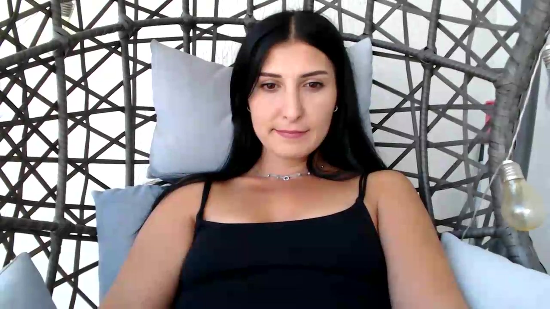 Gallery image thumbnail from ReyInna's myfreecams stream on, 07/20/2026, 13:21 image 11 of 20