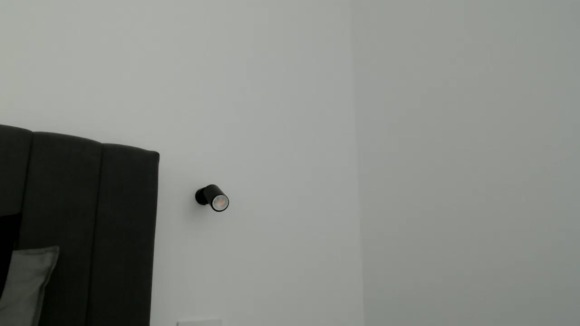 Gallery image thumbnail from ReyInna's myfreecams stream on, 08/09/2026, 14:06 image 7 of 20