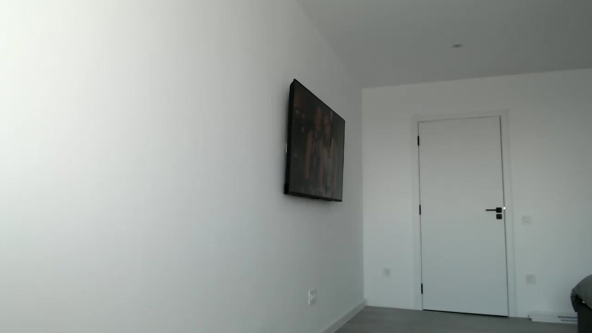 Gallery image thumbnail from ReyInna's myfreecams stream on, 08/11/2026, 08:02 image 14 of 20