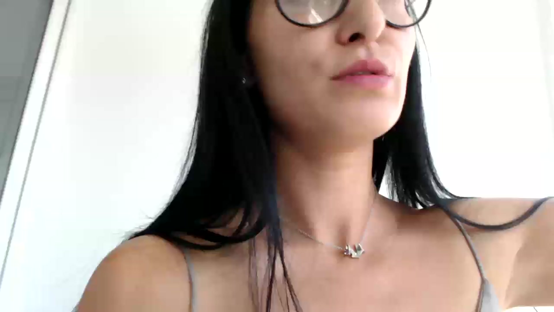Gallery image thumbnail from ReyInna's myfreecams stream on, 08/11/2026, 08:42 image 12 of 20