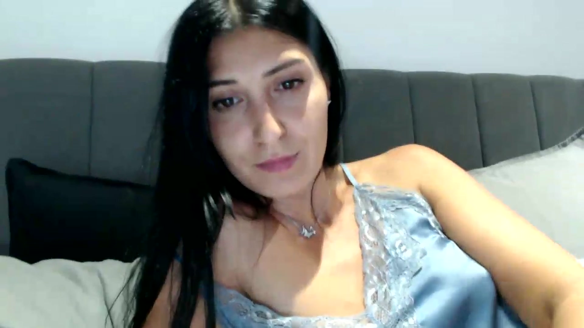 Gallery image thumbnail from ReyInna's myfreecams stream on, 08/11/2026, 17:32 image 19 of 20