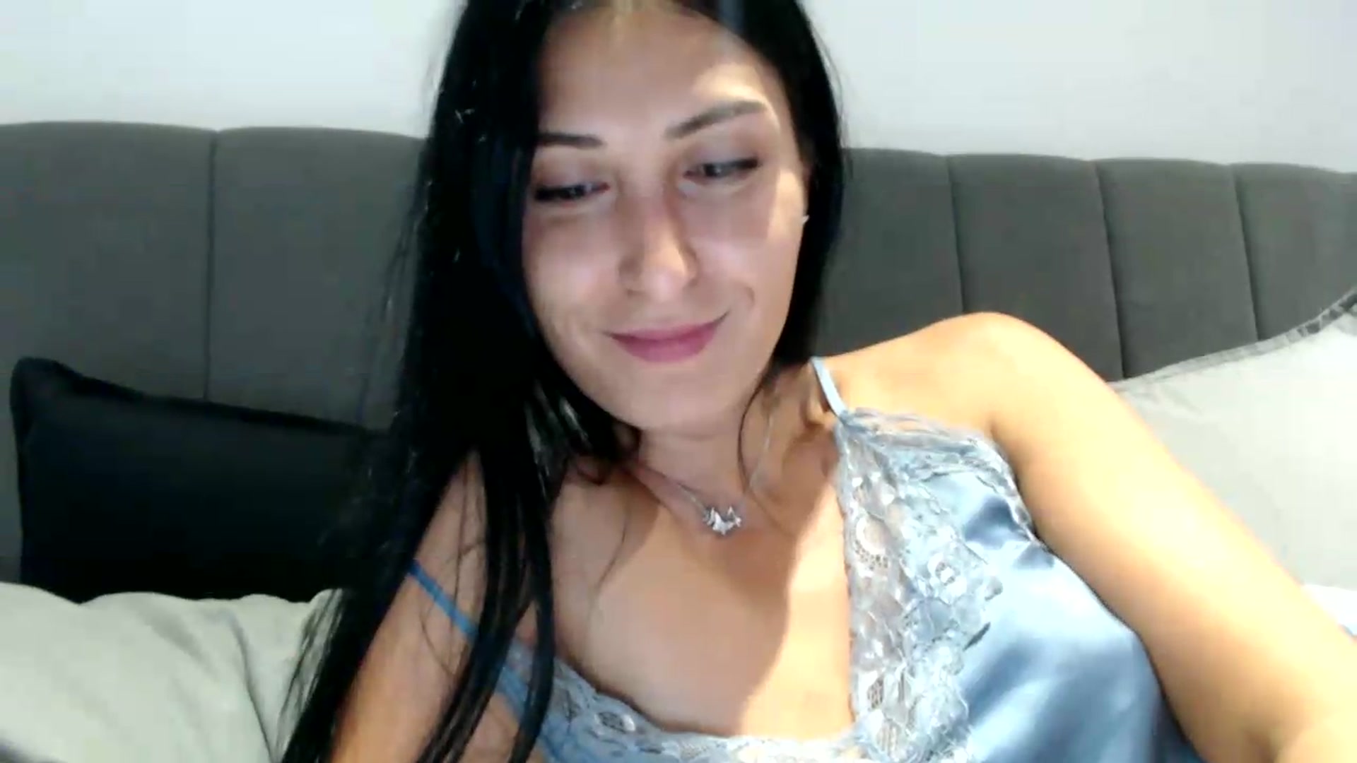 Gallery image thumbnail from ReyInna's myfreecams stream on, 08/11/2026, 17:32 image 18 of 20