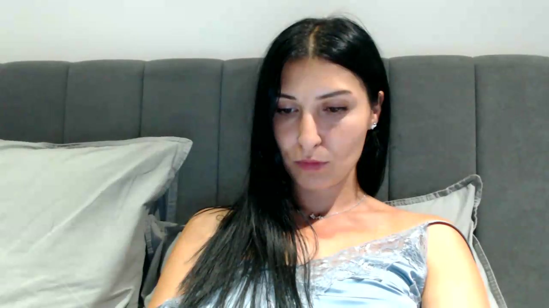 Gallery image thumbnail from ReyInna's myfreecams stream on, 08/11/2026, 18:59 image 3 of 20