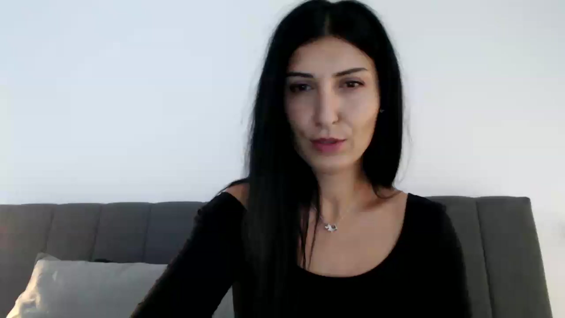 Gallery image thumbnail from ReyInna's myfreecams stream on, 08/13/2026, 09:22 image 2 of 20