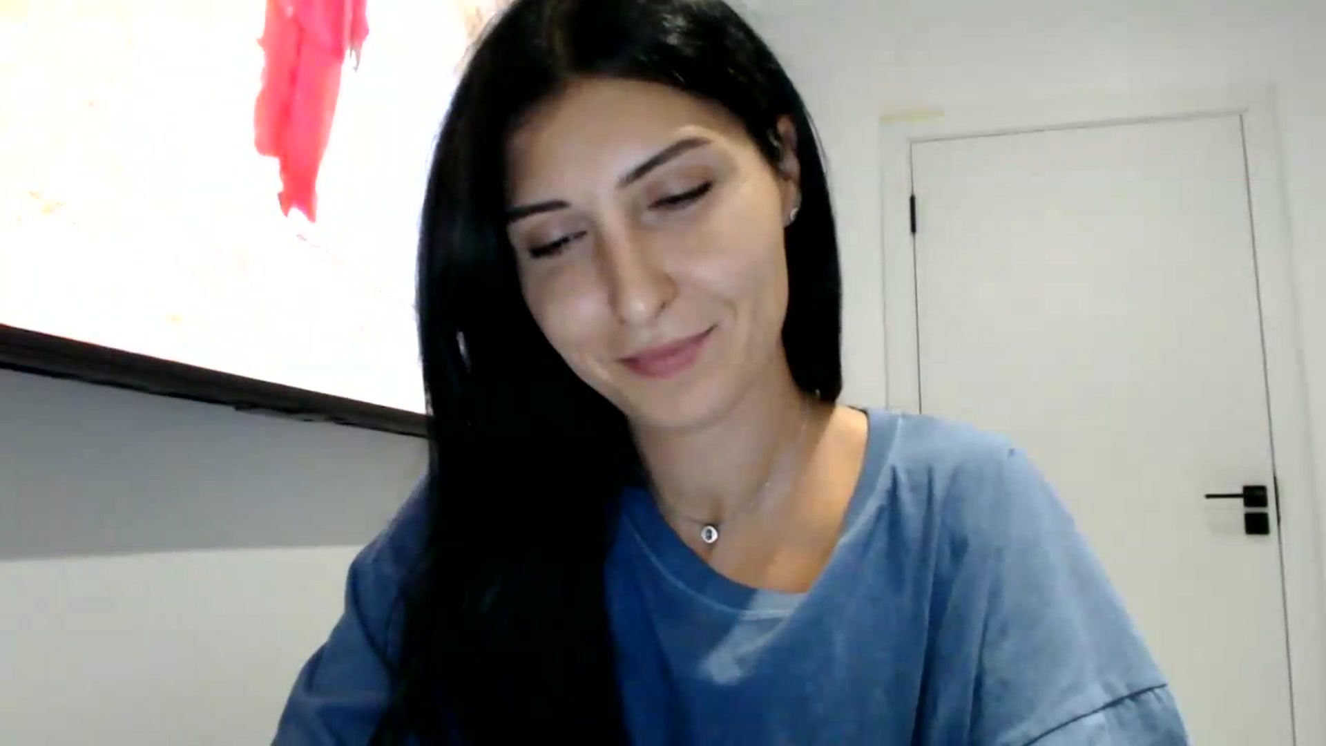 Gallery image thumbnail from ReyInna's myfreecams stream on, 08/27/2026, 19:41 image 15 of 20