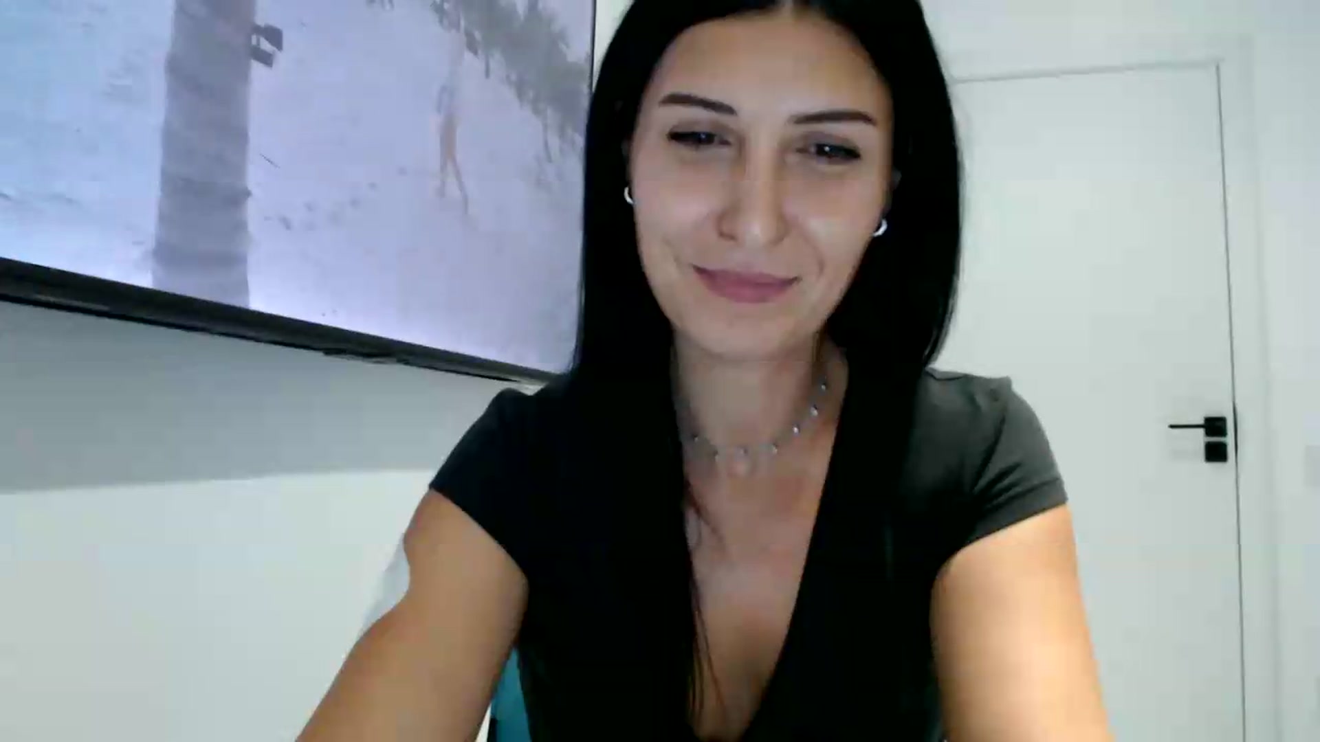 Gallery image thumbnail from ReyInna's myfreecams stream on, 08/31/2026, 17:41 image 17 of 20