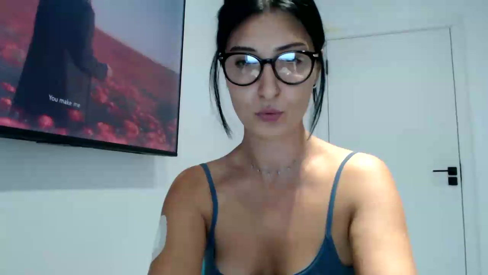 Gallery image thumbnail from ReyInna's myfreecams stream on, 09/02/2026, 16:57 image 17 of 20