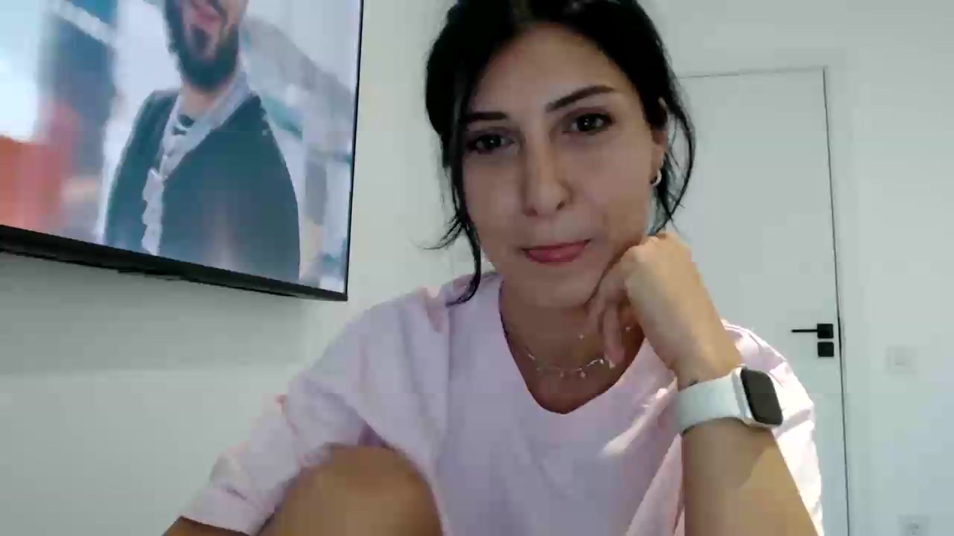 Gallery image thumbnail from ReyInna's myfreecams stream on, 09/04/2026, 16:39 image 1 of 20