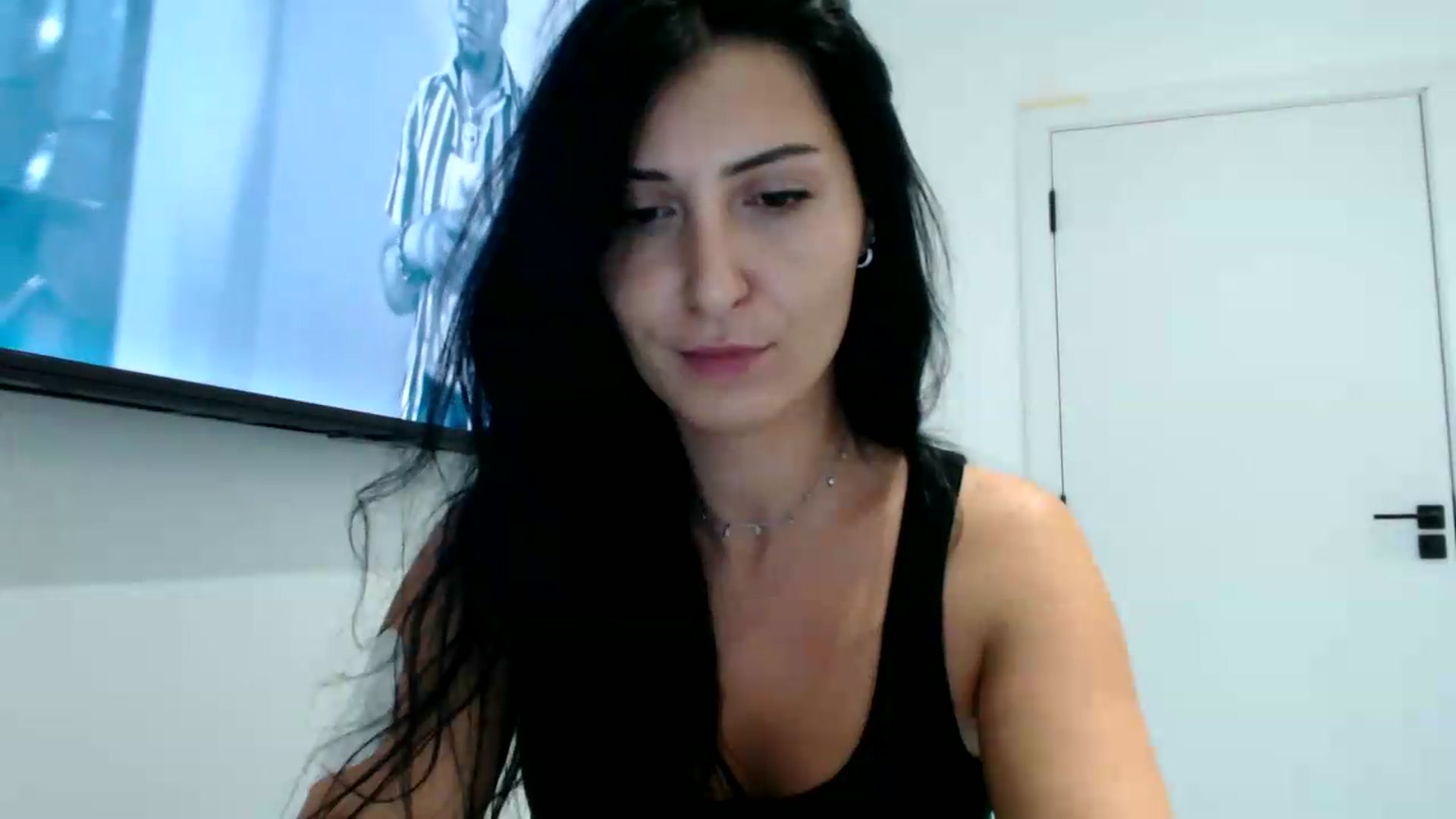 Gallery image thumbnail from ReyInna's myfreecams stream on, 09/04/2026, 16:39 image 20 of 20
