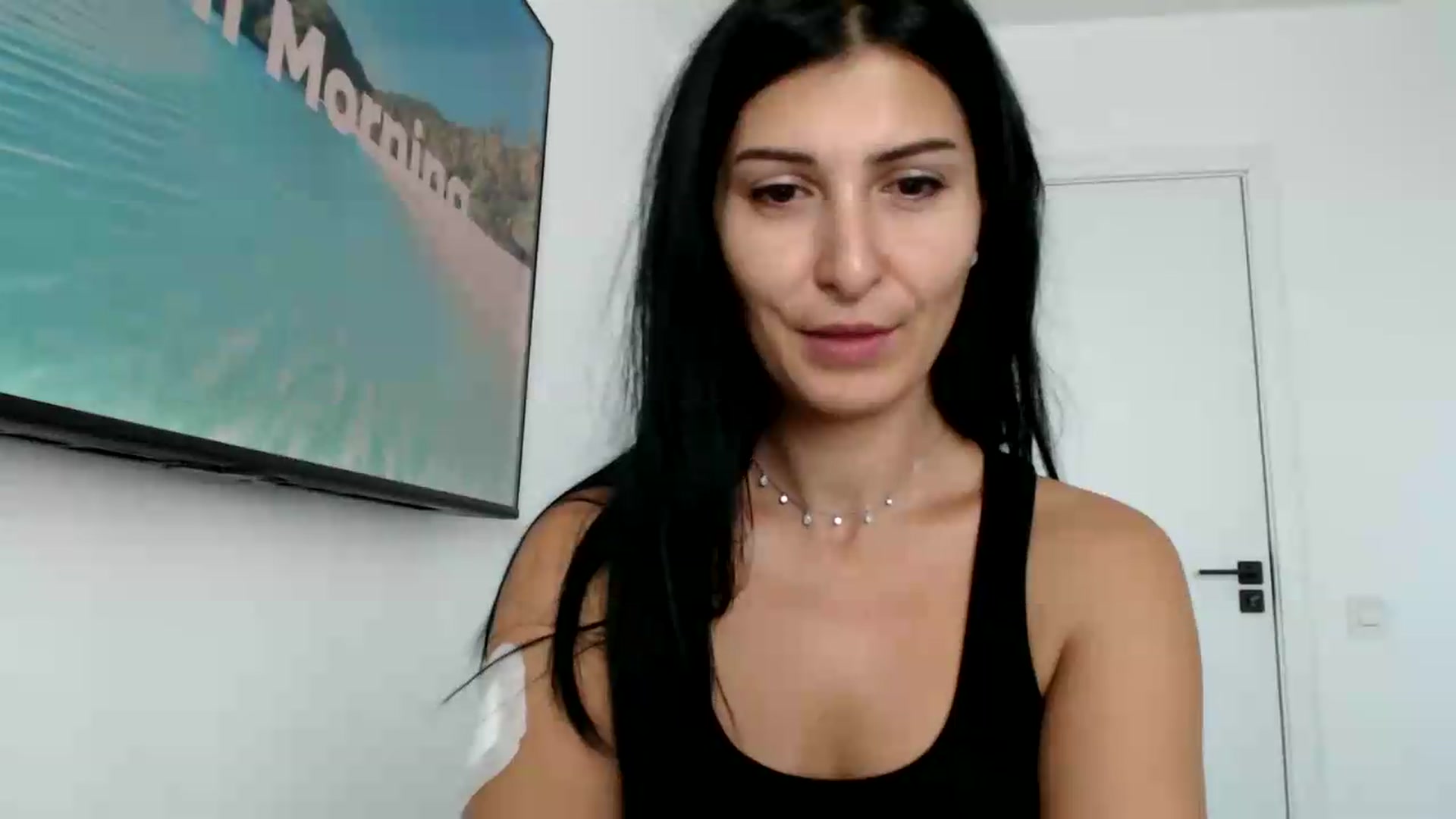 Gallery image thumbnail from ReyInna's myfreecams stream on, 09/05/2026, 09:57 image 2 of 20