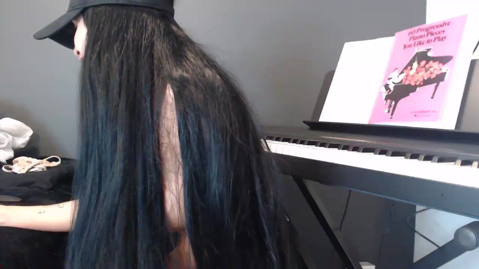 Gallery image thumbnail from Reya_Bliss's myfreecams stream on, 09/08/2024, 24:39 image 16 of 20