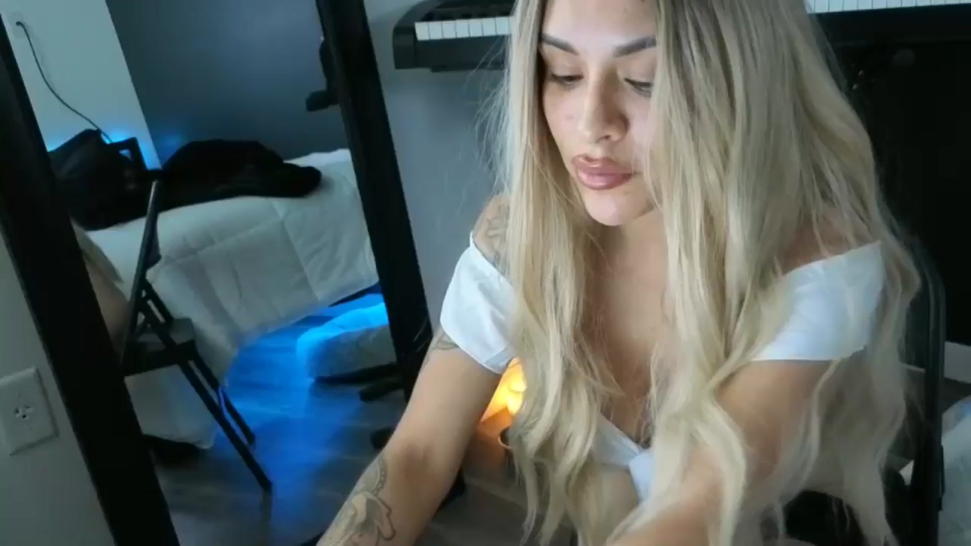 Gallery image thumbnail from Reya_Bliss's myfreecams stream on, 11/07/2024, 20:27 image 1 of 20