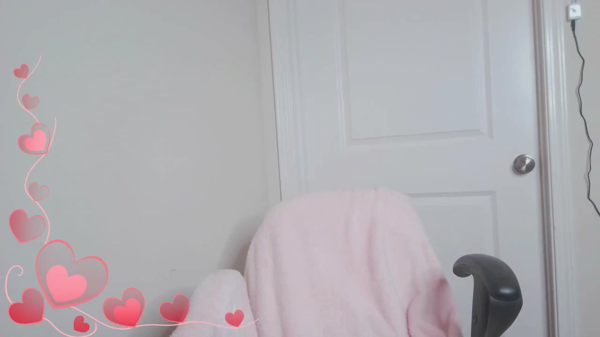 Gallery image thumbnail from Reynabelle's myfreecams stream on, 12/04/2022, 03:47 image 11 of 20
