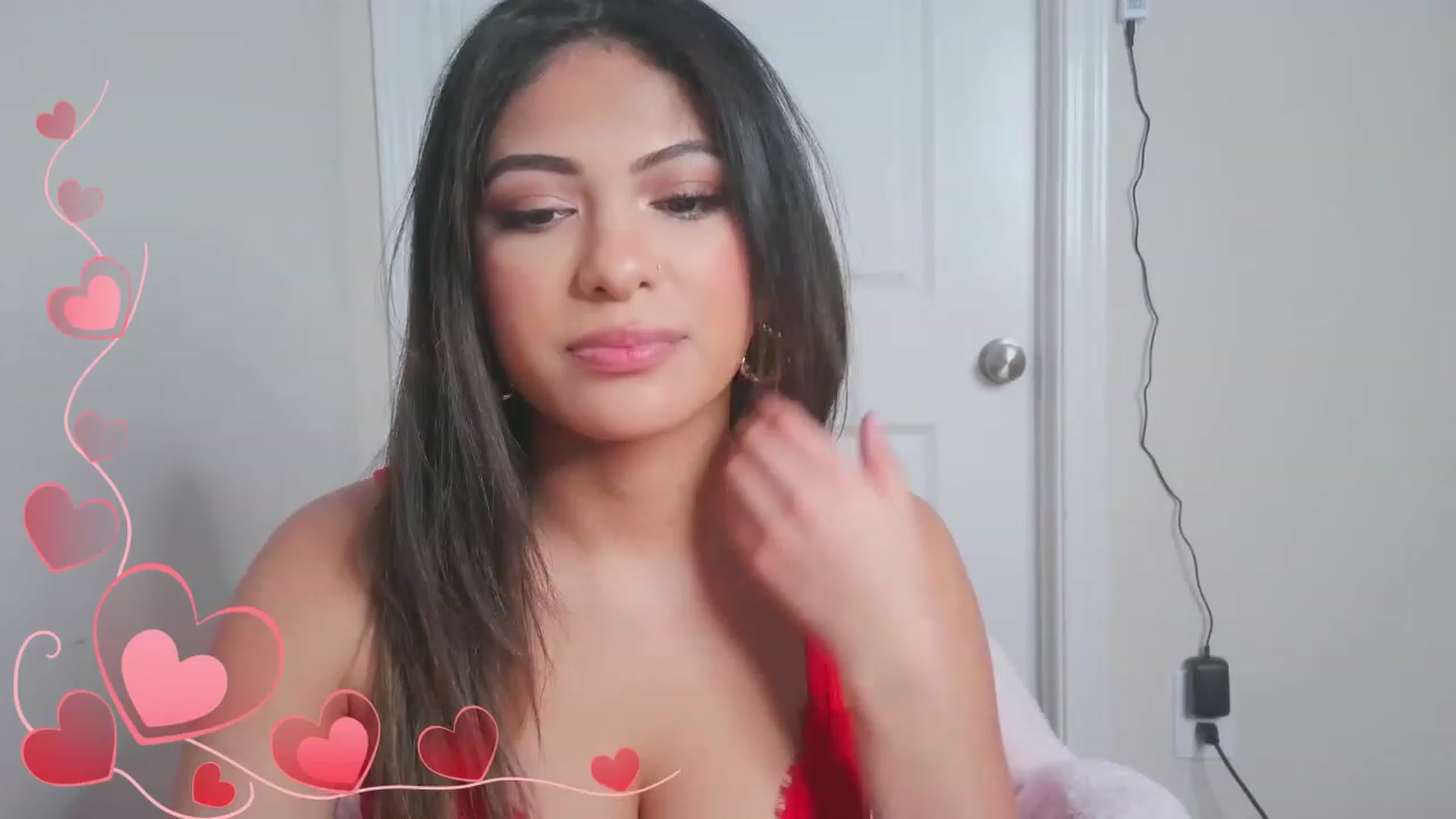Gallery image thumbnail from Reynabelle's myfreecams stream on, 12/09/2022, 02:03 image 3 of 20