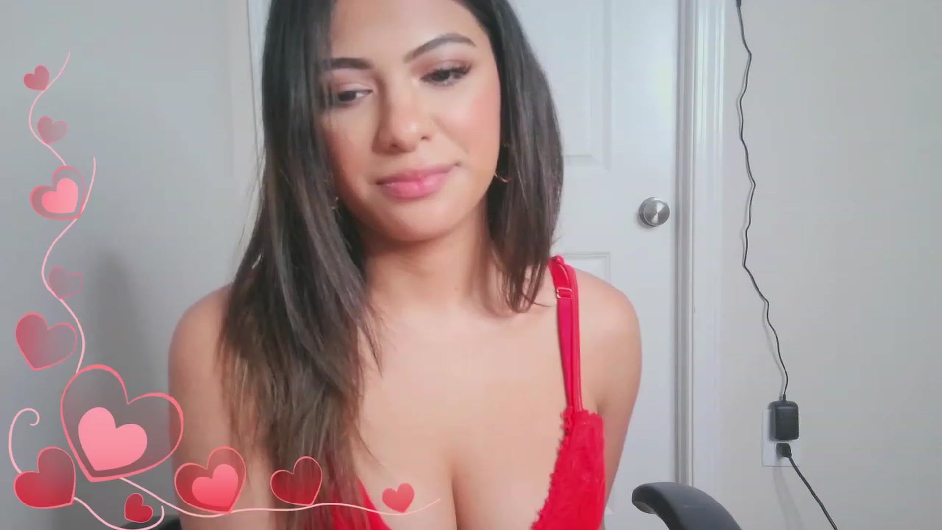 Gallery image thumbnail from Reynabelle's myfreecams stream on, 12/09/2022, 02:03 image 15 of 20