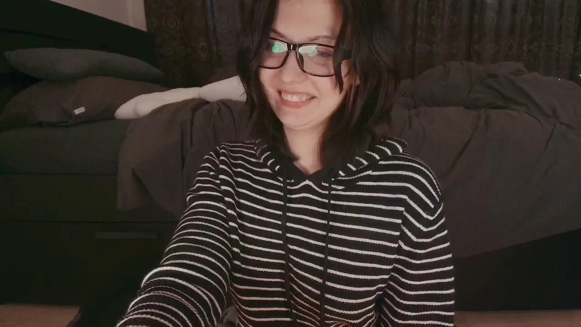 Gallery image thumbnail from Rheumatoid's myfreecams stream on, 10/22/2025, 03:11 image 19 of 20
