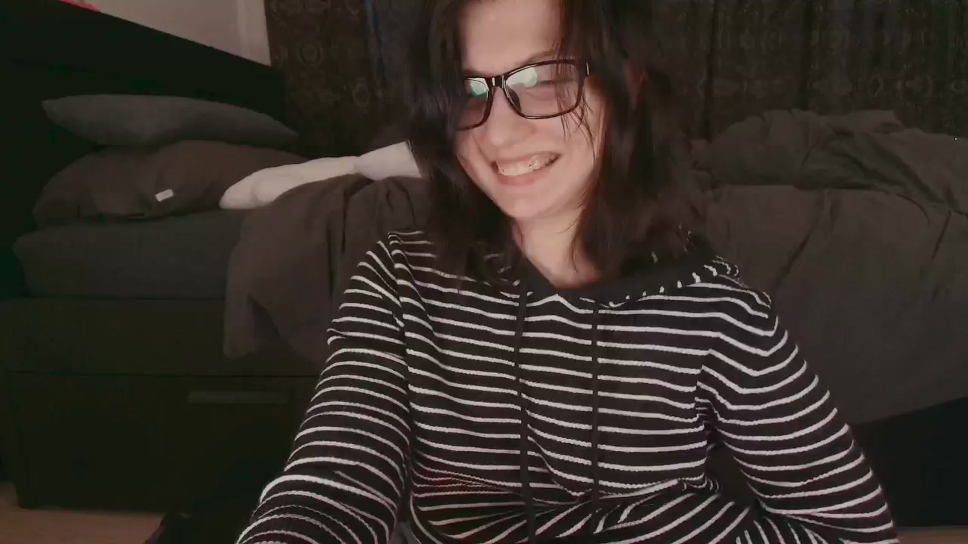 Gallery image thumbnail from Rheumatoid's myfreecams stream on, 10/22/2025, 03:11 image 14 of 20