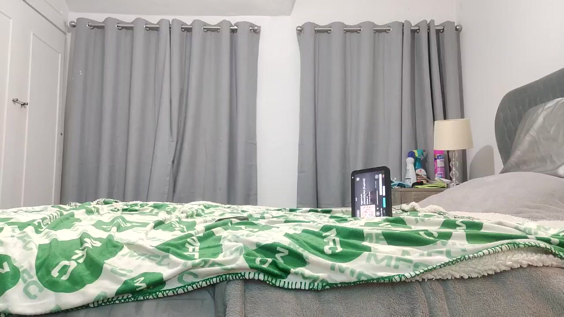 Gallery image thumbnail from RiaDiculous's myfreecams stream on, 08/10/2025, 24:01 image 6 of 20