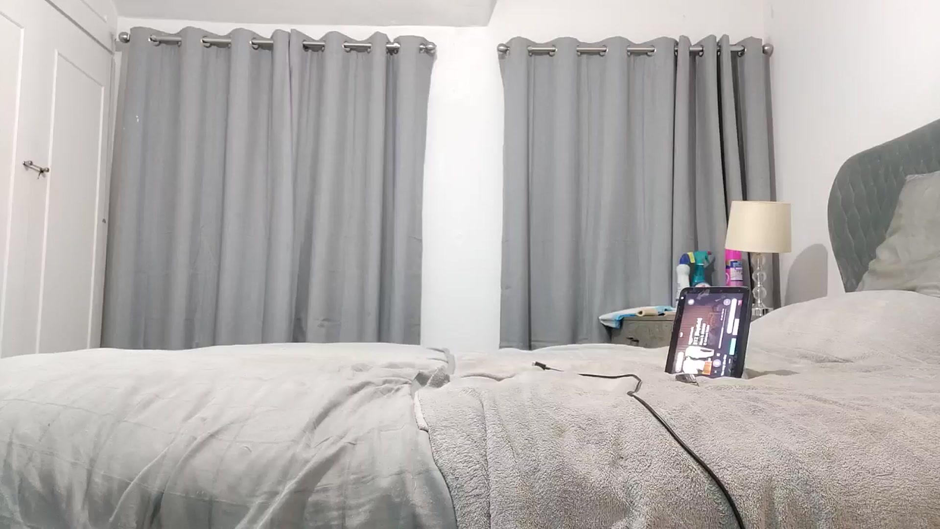 Gallery image thumbnail from RiaDiculous's myfreecams stream on, 08/27/2025, 24:30 image 4 of 20