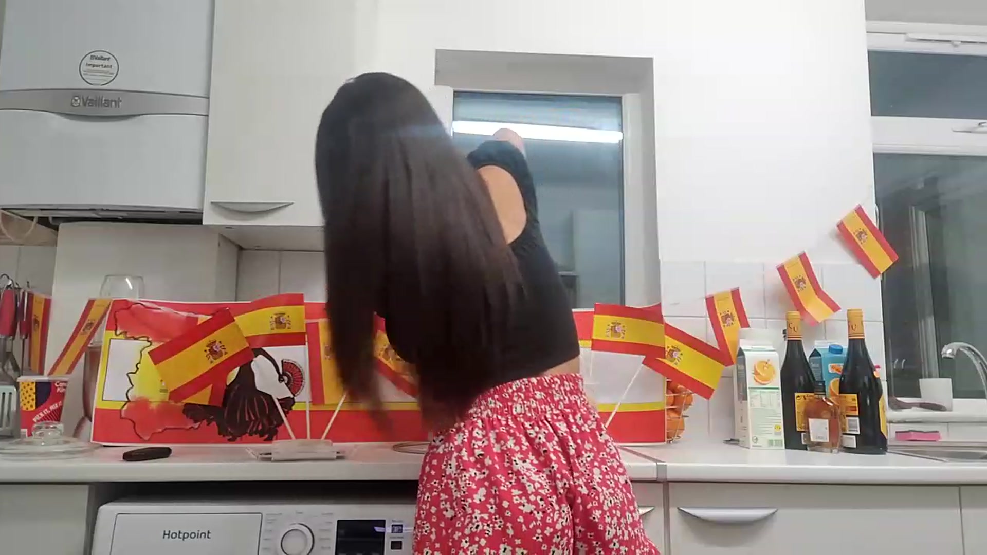 Gallery image thumbnail from RiaMartinez's myfreecams stream on, 12/03/2022, 19:15 image 6 of 20