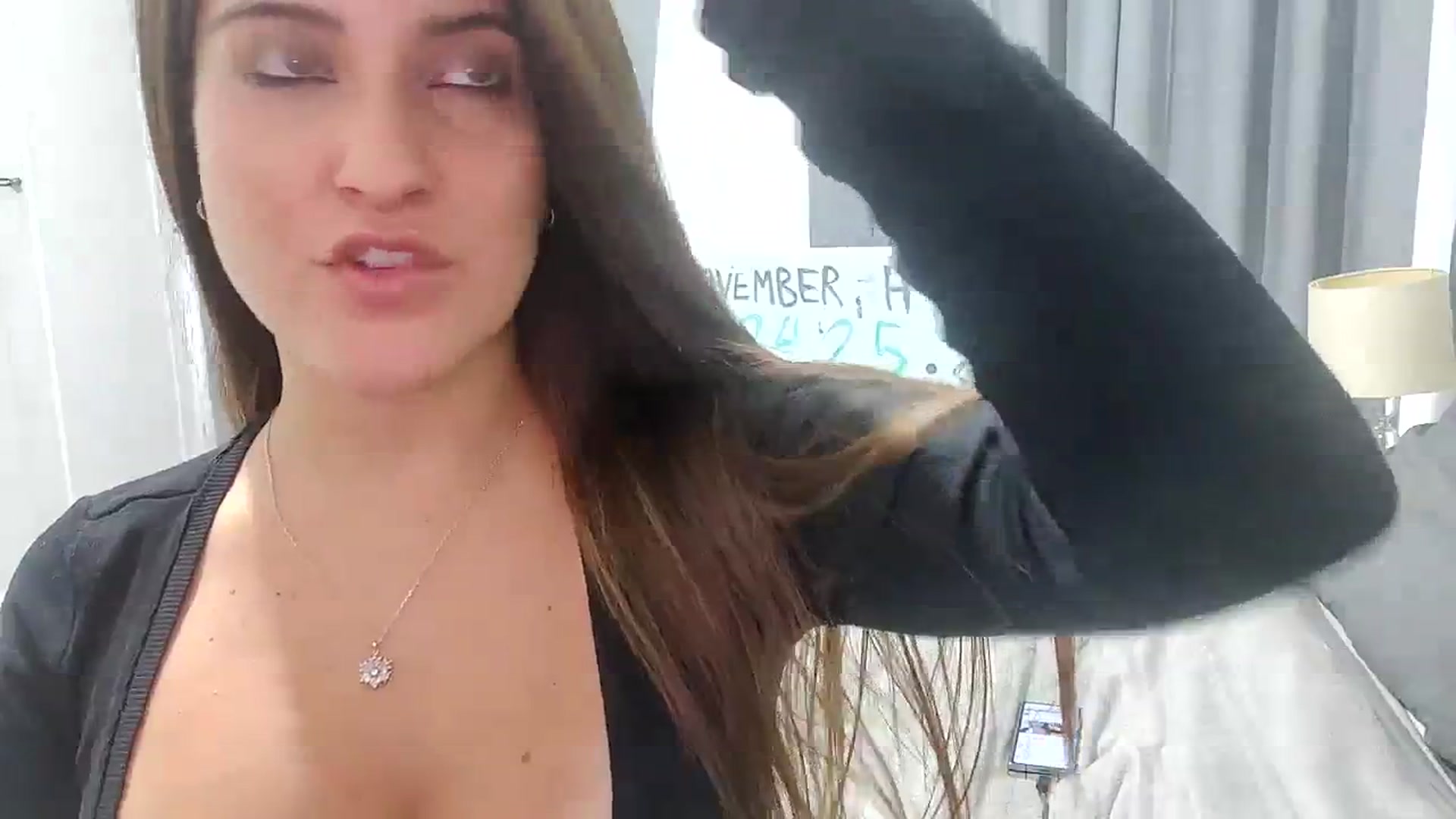 Gallery image thumbnail from RiaMartinez's myfreecams stream on, 11/02/2023, 14:07 image 8 of 20