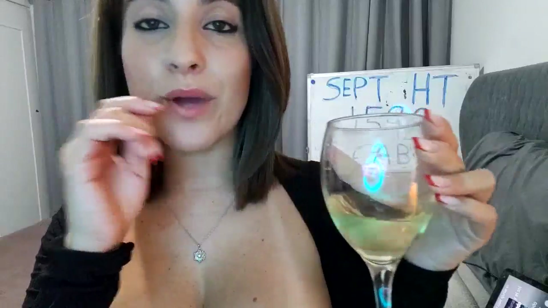 Gallery image thumbnail from RiaMartinez's myfreecams stream on, 09/02/2024, 22:54 image 5 of 20